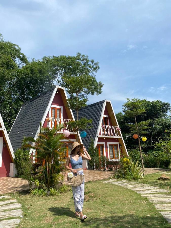 Furano Garden Home Hoa Binh - Venuestay Экстерьер фото