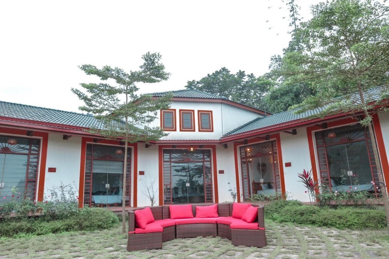 Furano Garden Home Hoa Binh - Venuestay Экстерьер фото